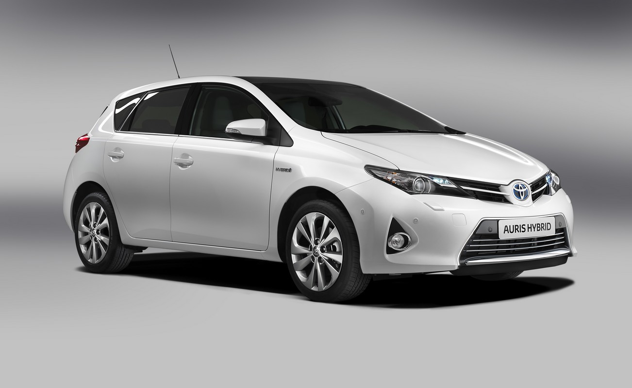 voiture hybride toyota auris #5