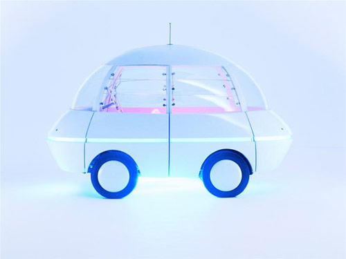 La Bulle (2002), premi�re voiture �lectrique construite par Cocqueline Courr�ges