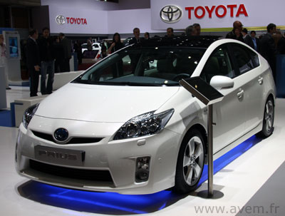 Toyota Prius III – Les caractéristiques détaillées dévoilées à Genève - Photo 1 Toyota Prius III – Les caractéristiques détaillées dévoilées à Genève - Photo 1