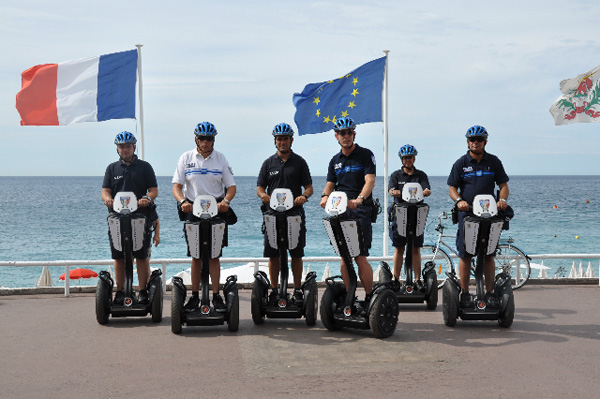 La Police de Nice lance sa brigade de Segway - Photo 2