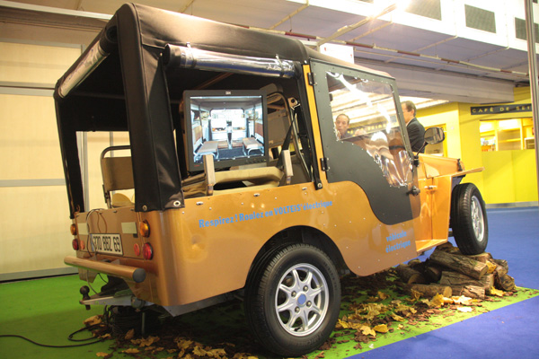 Salon des Maires - La jeep �lectrique Scarlette r�ssuscite et devient Volteis - Photo 2