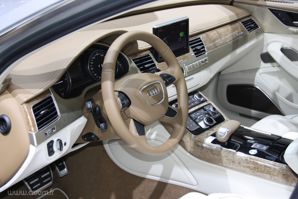 Gen�ve 2010 - Audi A8 hybride - Photo 4