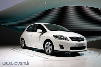 Zoom sur la Toyota Auris HSD � Gen�ve - Photo 1