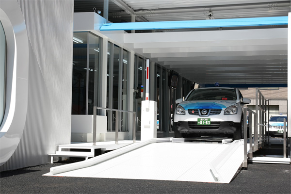Better Place inaugure ses taxis �lectriques au Japon - Photo 3