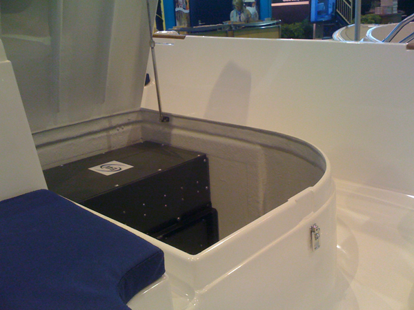 Les batteries E4V embarquent sur les bateaux �lectriques Ruban Bleu - Photo 2