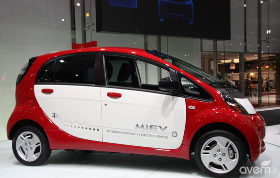 La voiture �lectrique Mitsubishi i-MiEV en direct de Paris - Photo 2