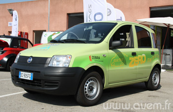Zoom sur la Fiat Panda �lectrique aux RIVE 2010 - Photo 1