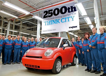 Think c�l�bre sa 2500e voiture �lectrique produite - Photo 1