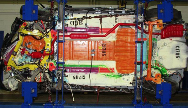 Voici l'un des tests que subira le pack batteries de la Volt aux laboratoires de GM.