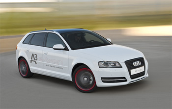Audi A3 e-tron concept au salon de L.A. - Photo 1