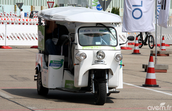 Le e-Tuk Tuk au Challenge Bibendum 2011 - Photo 2