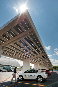 Des panneaux solaires pour recharger la Chevrolet Volt - Photo 1