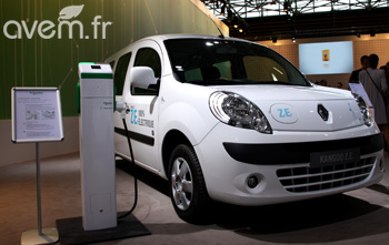 Le Kangoo Maxi ZE - version 5 places - au Salon de l'Automobile de Lyon Le Kangoo Maxi ZE - version 5 places - au Salon de l'Automobile de Lyon