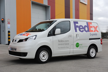 Nissan teste l�utilitaire �lectrique NV200 avec Fedex � Londres - Photo 1