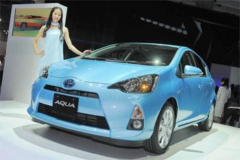 Toyota Aqua � Une mini-Prius pour le march� japonais - Photo 1