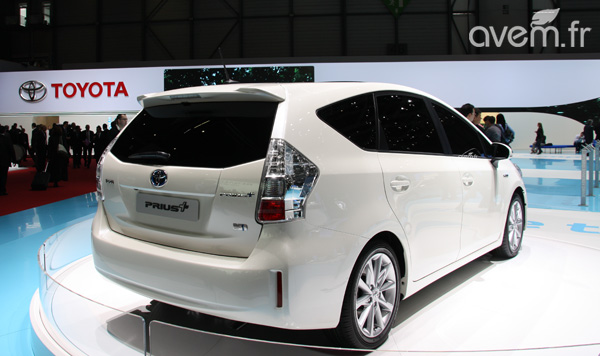 Le monospace hybride Toyota Prius+ d�barquera en Europe en 2012 - Photo 3