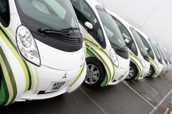 Zoom sur les aides des pouvoirs publics aux constructeurs pour le développement des voitures électriques - Photo 1 Zoom sur les aides des pouvoirs publics aux constructeurs pour le développement des voitures électriques - Photo 1