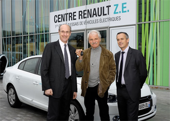 Une Renault Fluence ZE pour Yann Arthus-Bertrand - Photo 1