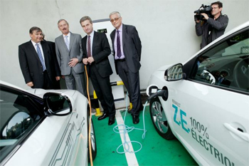 La Commission Europ�enne installe ses premi�res bornes de recharge - Photo 1
