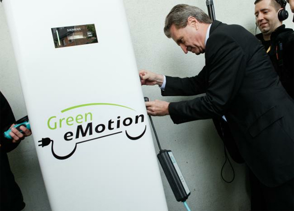 La Commission Europ�enne installe ses premi�res bornes de recharge - Photo 2