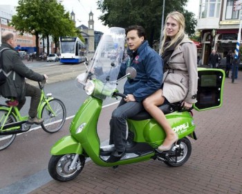 Des taxis scooters �lectriques pour la ville d�Amsterdam - Photo 1