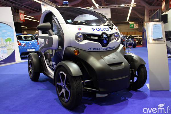 Mondial 2012 � Quand la police et les pompiers se branchent sur les v�hicules �lectriques - Photo 2