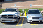 Acc&eacute;der &agrave; la news : chrysler_town_country_phev.jpg