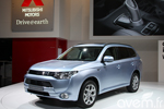 Acc&eacute;der &agrave; la news : outlander_phev_mondial_01.jpg