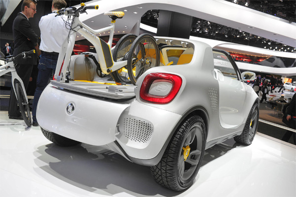 Concept �lectrique � La Smart For-Us � D�troit - Photo 3
