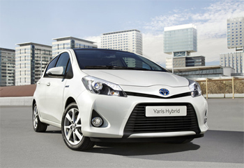 La Toyota Yaris hybride disponible en trois niveaux de finitions - Photo 1 La Toyota Yaris hybride disponible en trois niveaux de finitions - Photo 1