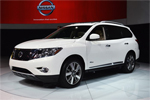 Acc&eacute;der &agrave; la news : nissan_pathfinder_hybrid.jpg