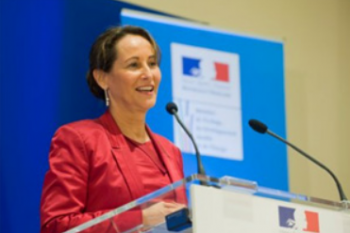 De la loi au décret: le gouvernement passe à l acte De la loi au décret: le gouvernement passe à l acte