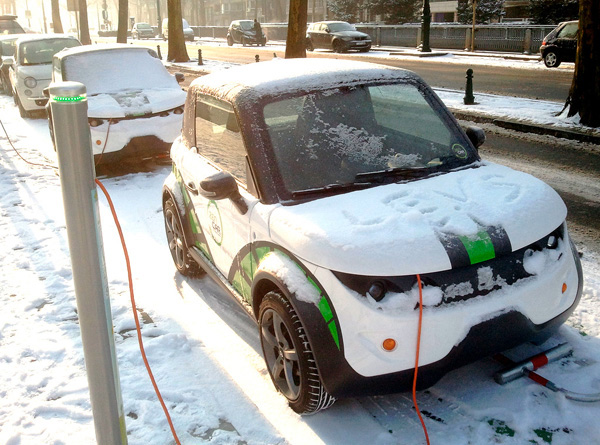l'hiver approche : faut-il changer les pneus de sa voiture électrique ?