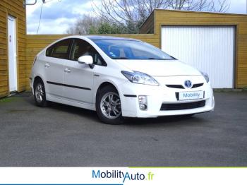 TOYOTA - Toyota Prius 136h Dynamic 15 T TOYOTA - Toyota Prius 136h Dynamic 15 T