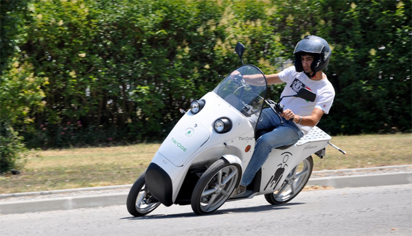 Scooter &eacute;lectrique - Veleance - Triode