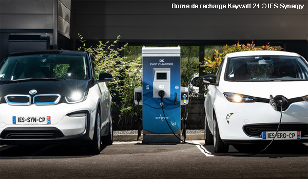 Les bornes de recharge sont-elles compatibles avec tous les véhicules  électriques et hybrides rechargeables ?- Qonexio