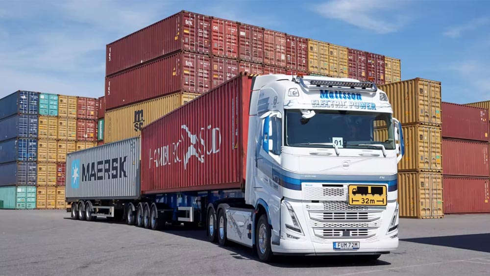 Un camion électrique Volvo Trucks 74 tonnes à l'essai
