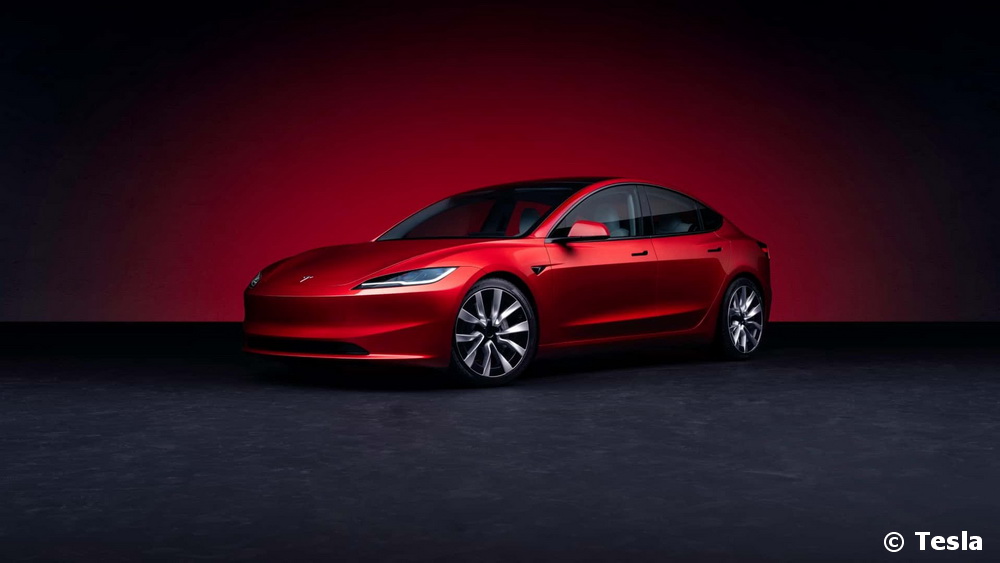 Tesla Model 3 Performance Restylée : L'Avenir Tout-Électrique