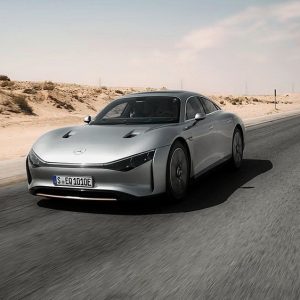 Le Mercedes Vision EQXX passe le cap des 1 000 km d’autonomie en plein désert