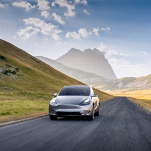 Une version Grande Autonomie pour la Tesla Model Y Propulsion