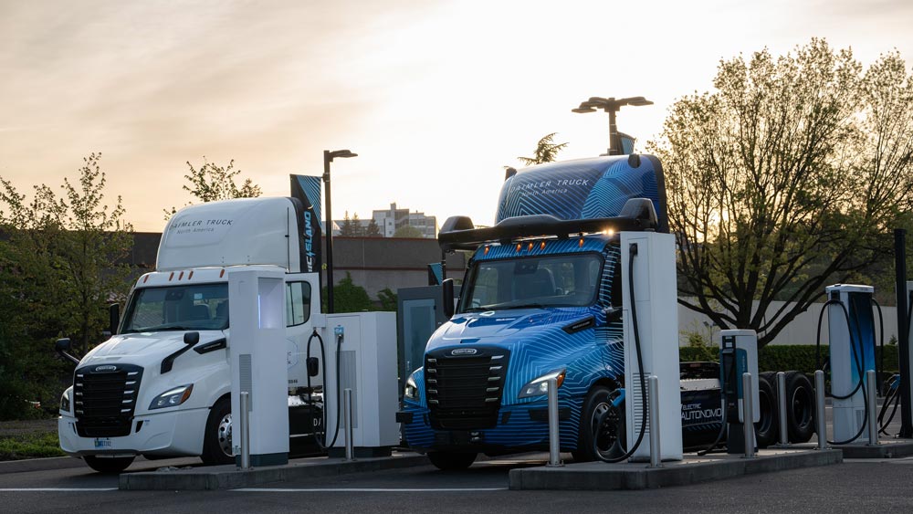 Camion électrique autonome