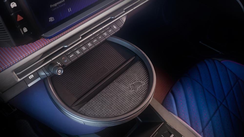 Lancia Ypsilon électrique HF