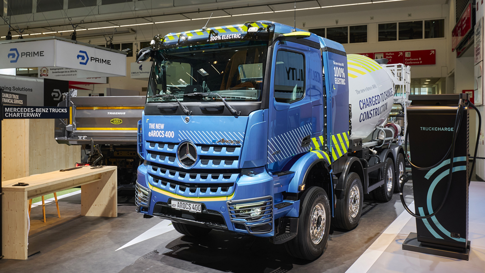 Camion électrique Mercedes eArocs 400