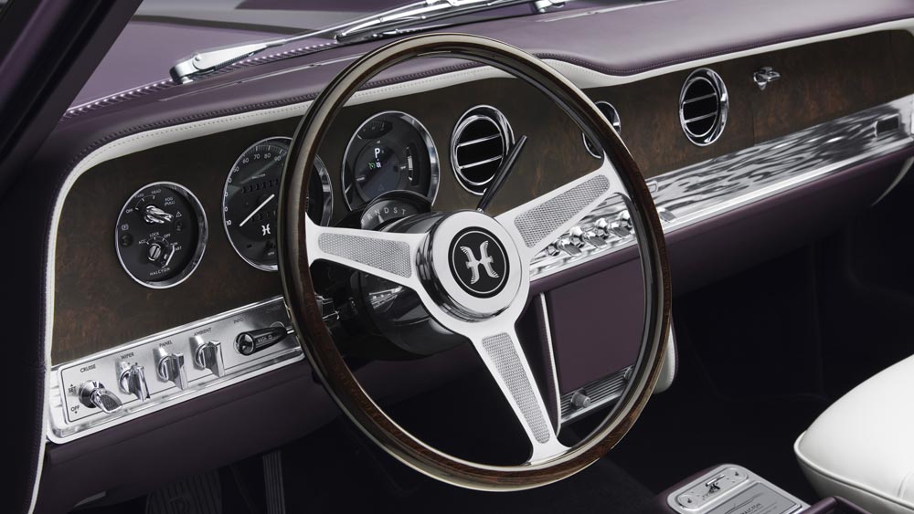 Rolls Corniche cabriolet rétrofitée par Halcyon