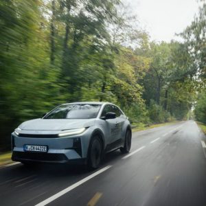 Une version 100% électrique pour le Toyota C-HR