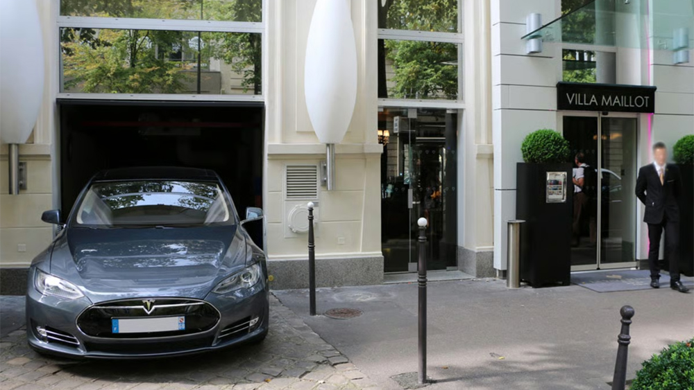 Tesla Model S à Paris en 2013