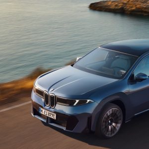 BMW décline son SUV électrique iX3 en un modèle Propulsion 82 kWh