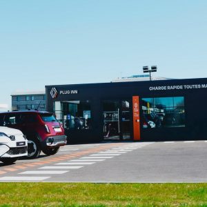 Avec Plug Inn, Renault regroupe ses activités de recharge