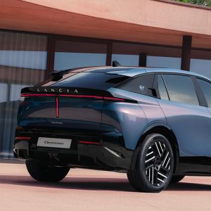 Trois visuels de la future Lancia Gamma électrique
