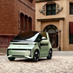 Linktour présente l’Alumi, une microcar électrique premium